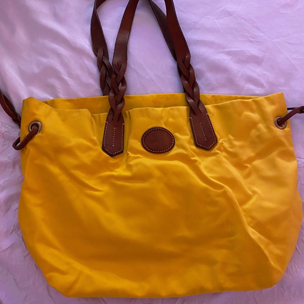 Dooney & Bourke